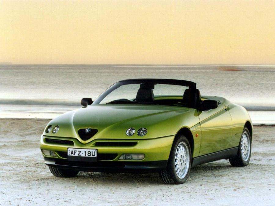  Alfa Romeo Spider (916S) 1998 года  (AU) (фото 1 из 2)